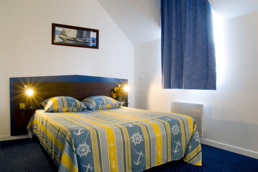 Terres De France - Appart'Hotel La Roche-Posay Buitenkant foto